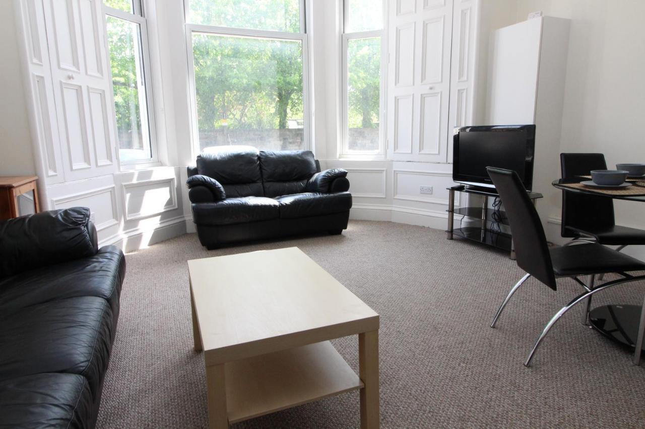 Central Two Bedroom Victorian Apartment With Free Parking Edinburgh Buitenkant foto